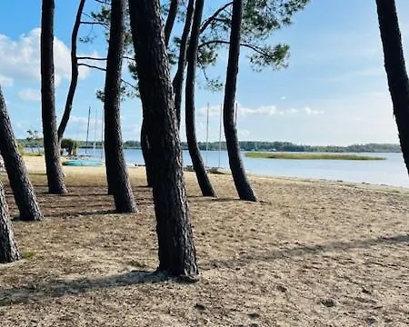 Les Du Διαμέρισμα Parentis-en-Born